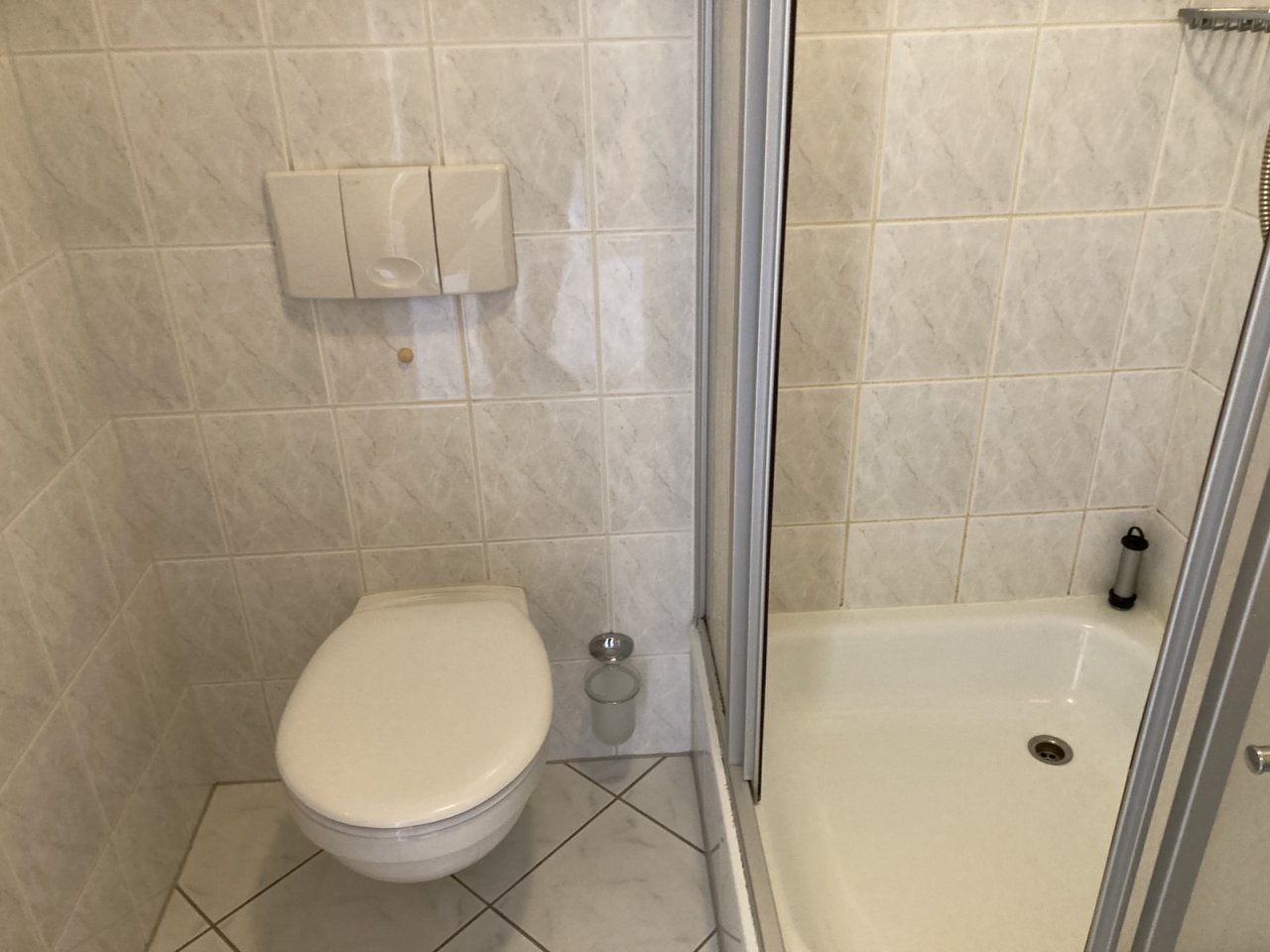 Bad mit Dusche