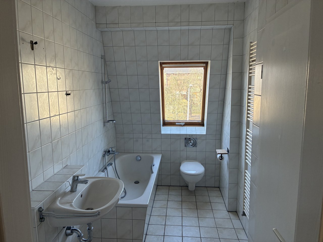 Tageslichtbad, Wanne