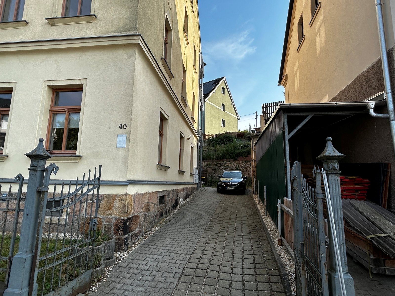 Zufahrt Zufahrt