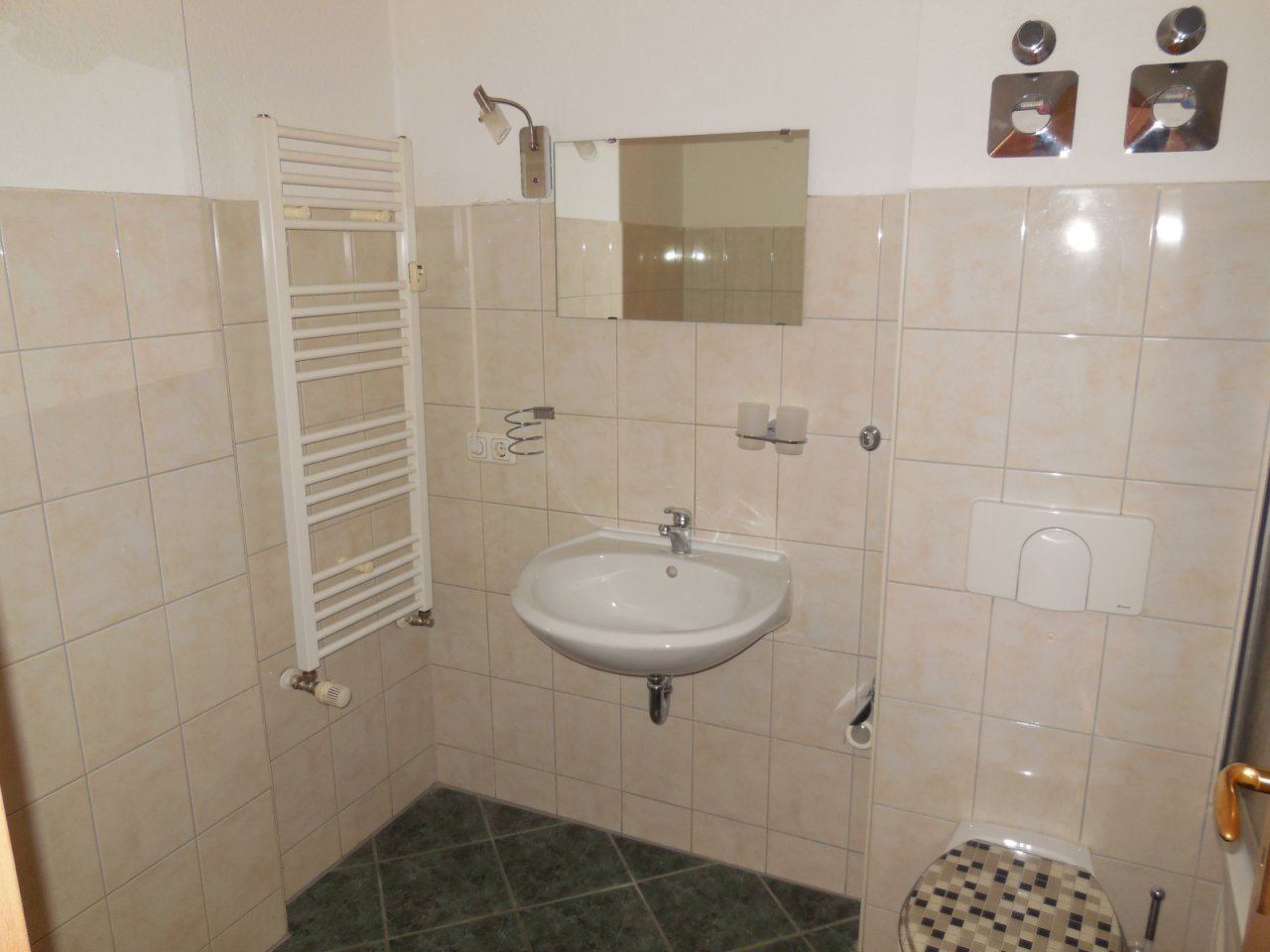 Innenliegendes Badezimmer Innenliegendes Badezimmer