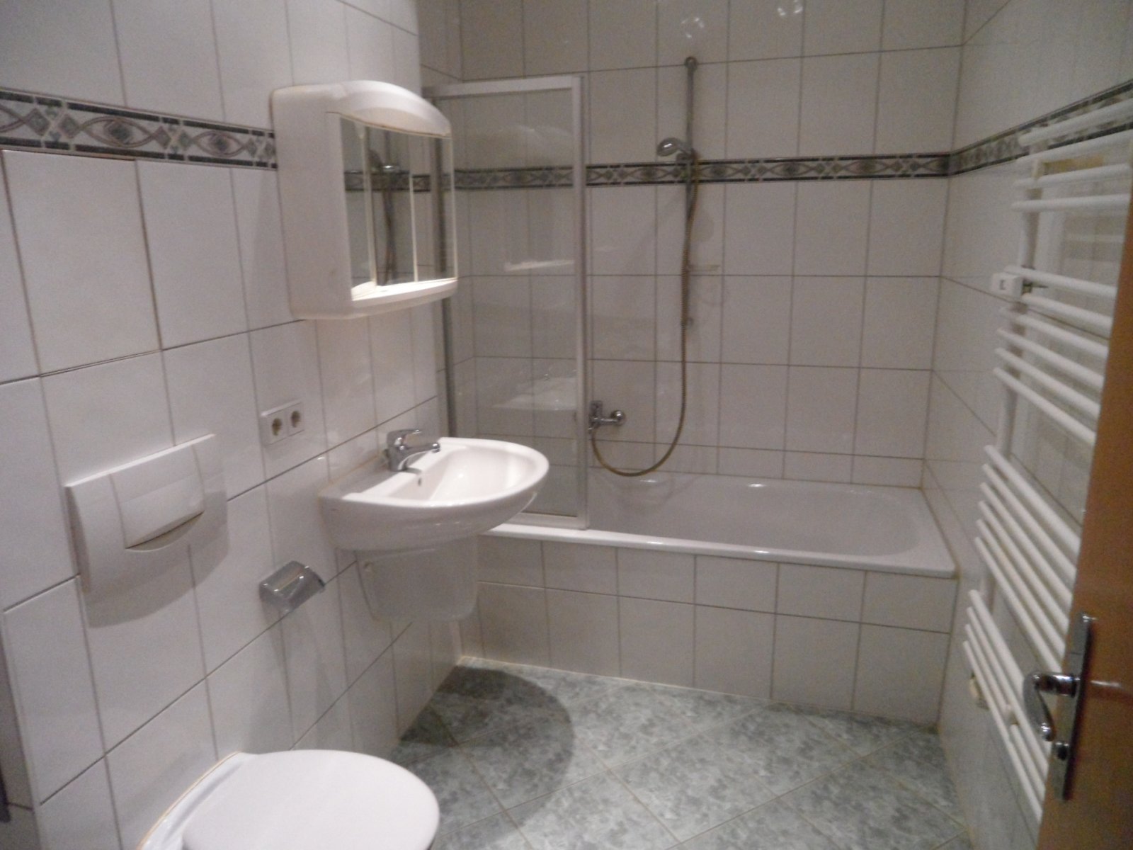 Bad mit Wanne Bad mit Wanne