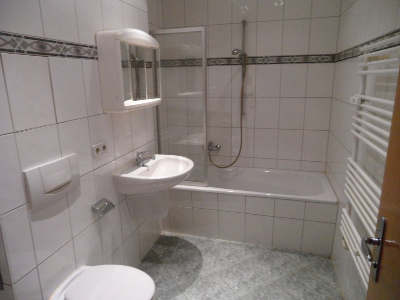 Bad mit Wanne Bad mit Wanne
